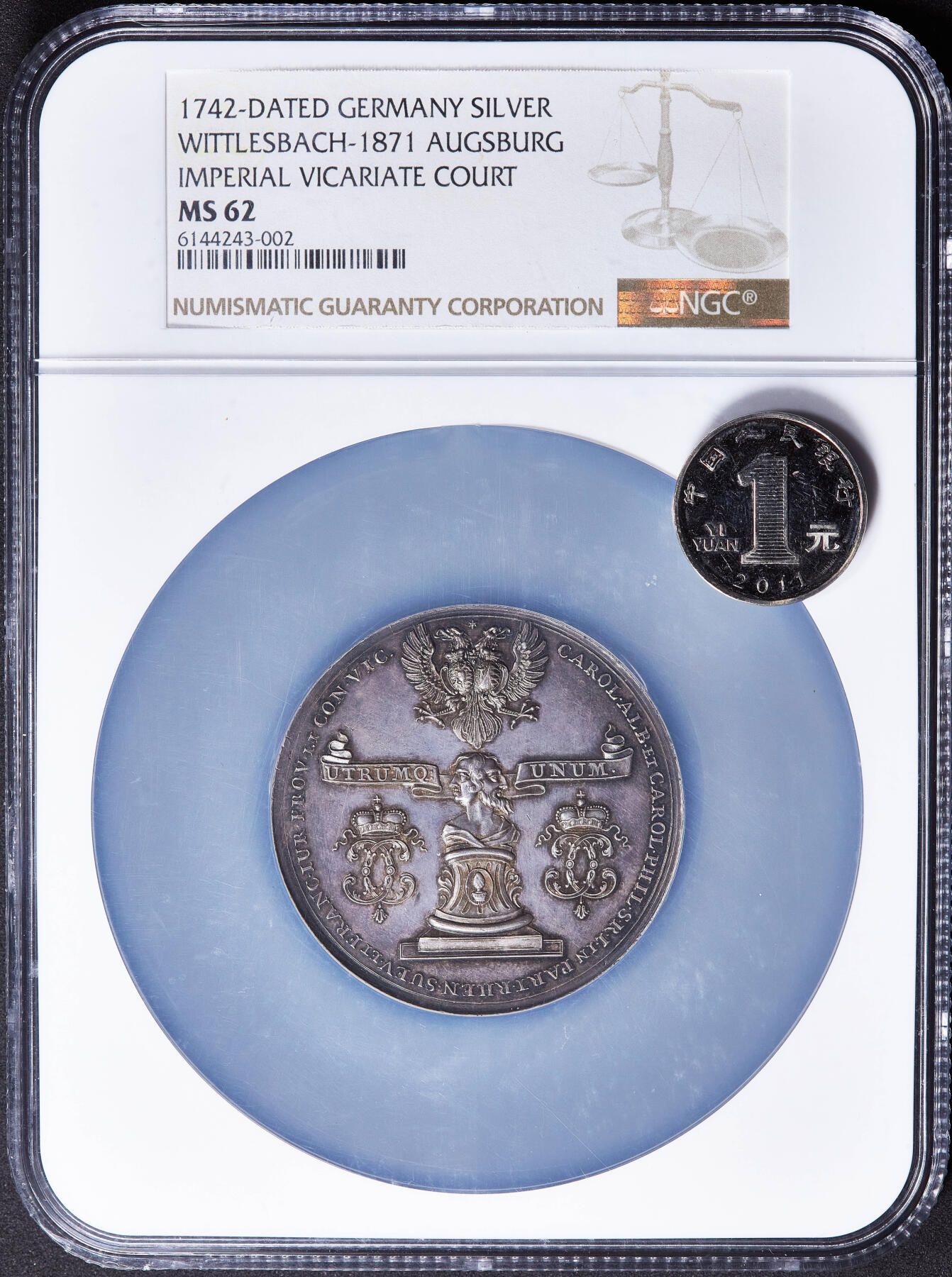 【俄甄集藏】马年新春第一拍 2026年(048)02-25星期三 晚 19:30 全场包邮 神圣罗马帝国-德国1742年纪念奥格斯堡帝国摄政法院成立大银章，NGC MS62，稀有品种，设计精美，紫罗兰酱彩原味老包浆，状态难得，直径：53mm