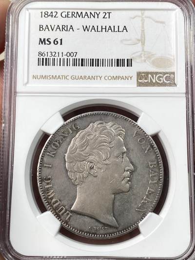 万国钱币拍卖第061期（马年首拍） - NGC MS61 1842年德国巴伐利亚路德维希一世瓦尔哈拉圣殿落成历史2泰勒 历史泰勒名品之一 德国最伟大的死亡圣殿·英灵殿·瓦尔哈拉 全德国最伟大人物的归宿之殿堂 全深打原味德式五彩环绕 好品越来越难的历史2t系列