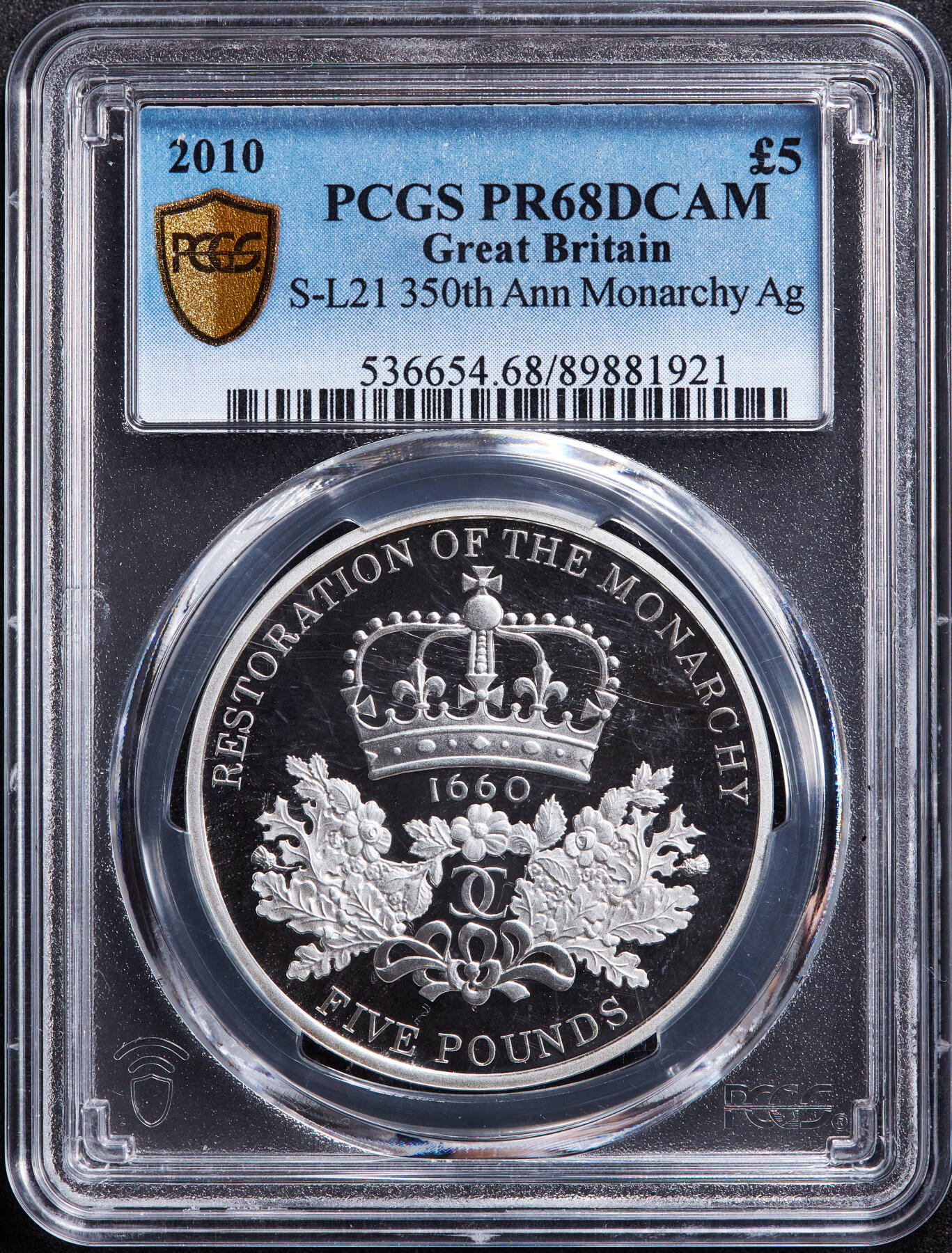 【俄甄集藏】马年新春第一拍 2026年(048)02-25星期三 晚 19:30 全场包邮 英国2010年伊拉莎白二世纪念君主制重建350周年5镑精制大银币，PCGS PR68DC，重28.28克，925银，发行量6518枚，少见品种