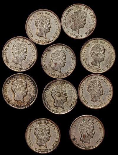 修遠堂世界钱币第105期，马年首拍 - 1842年丹麦1/5 rigsbankskilling铜币一组，完全未流通，老镀银