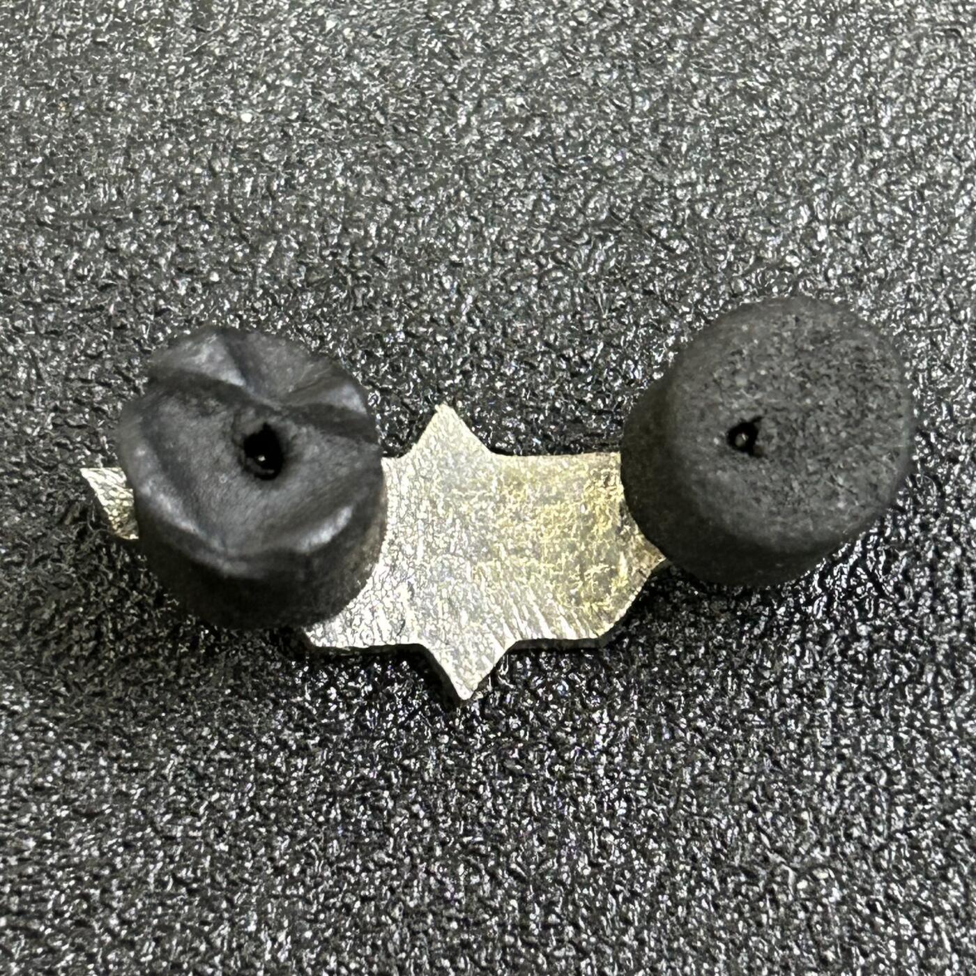 西秦中古拍卖第七十七期 2026马年新春专场 本场拍品年初九发出 菲律宾早期空军飞行证章