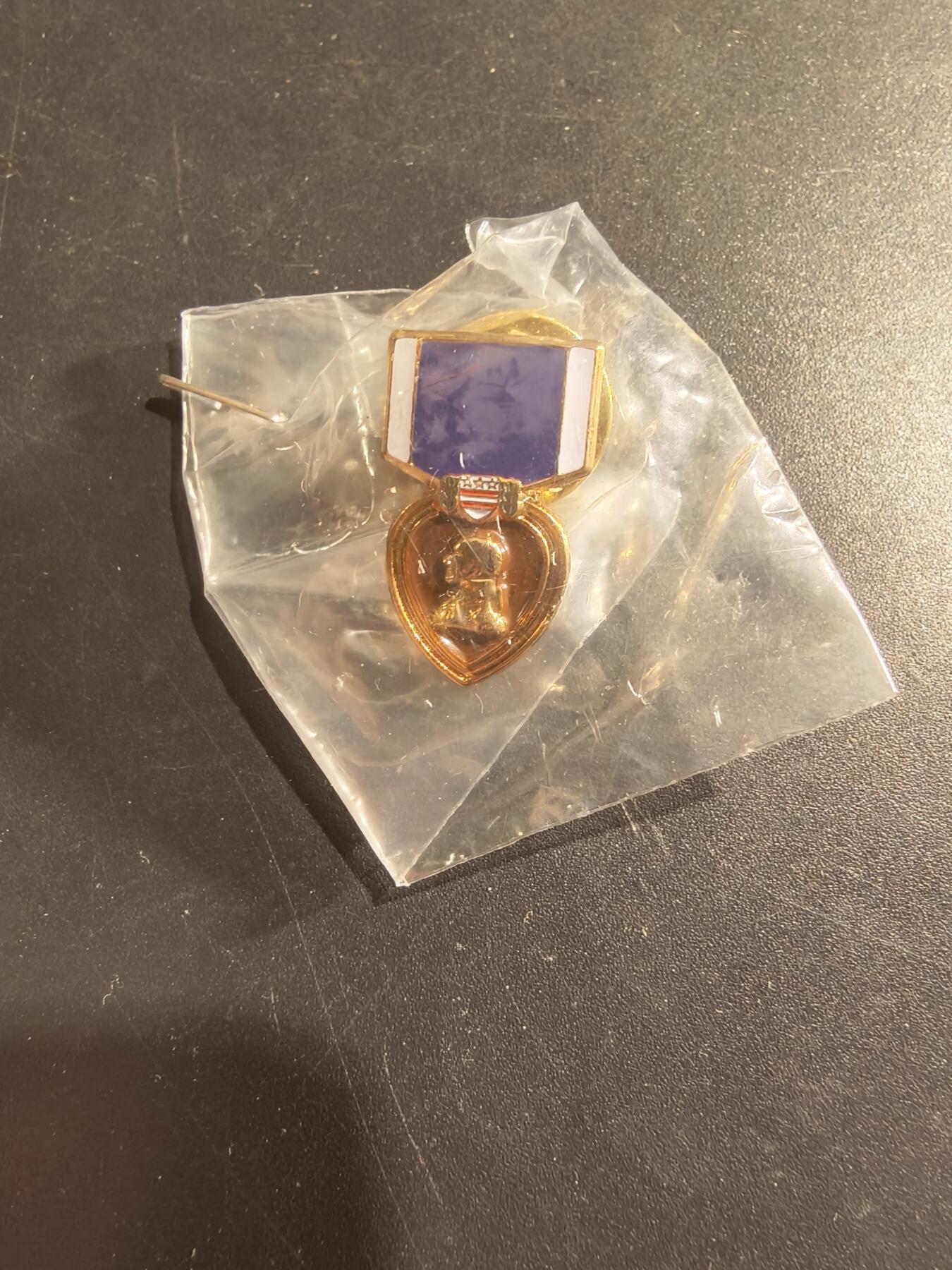 老王徽章第182期 美国紫心勋章徽章
