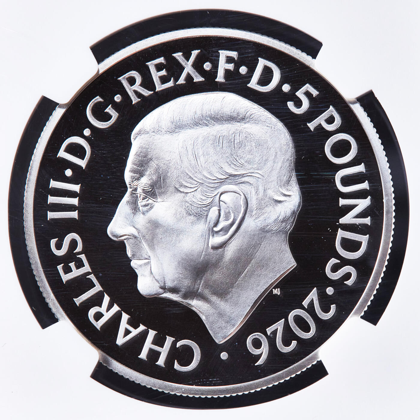 【俄甄集藏】马年新春第一拍 2026年(048)02-25星期三 晚 19:30 全场包邮 英国2026年纪念伊丽莎白二世钱币第一版肖像5镑精制大银币，NGC PF69UC，重28.28克，925银，设计精美