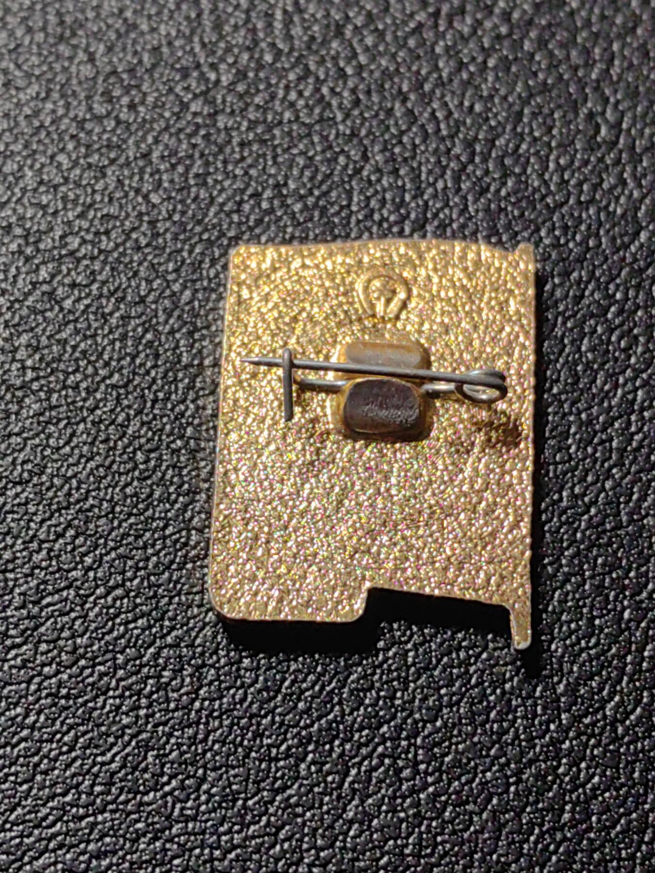 靖甫拍卖第四场 苏联乌克兰地方苏维埃代表证章 市级