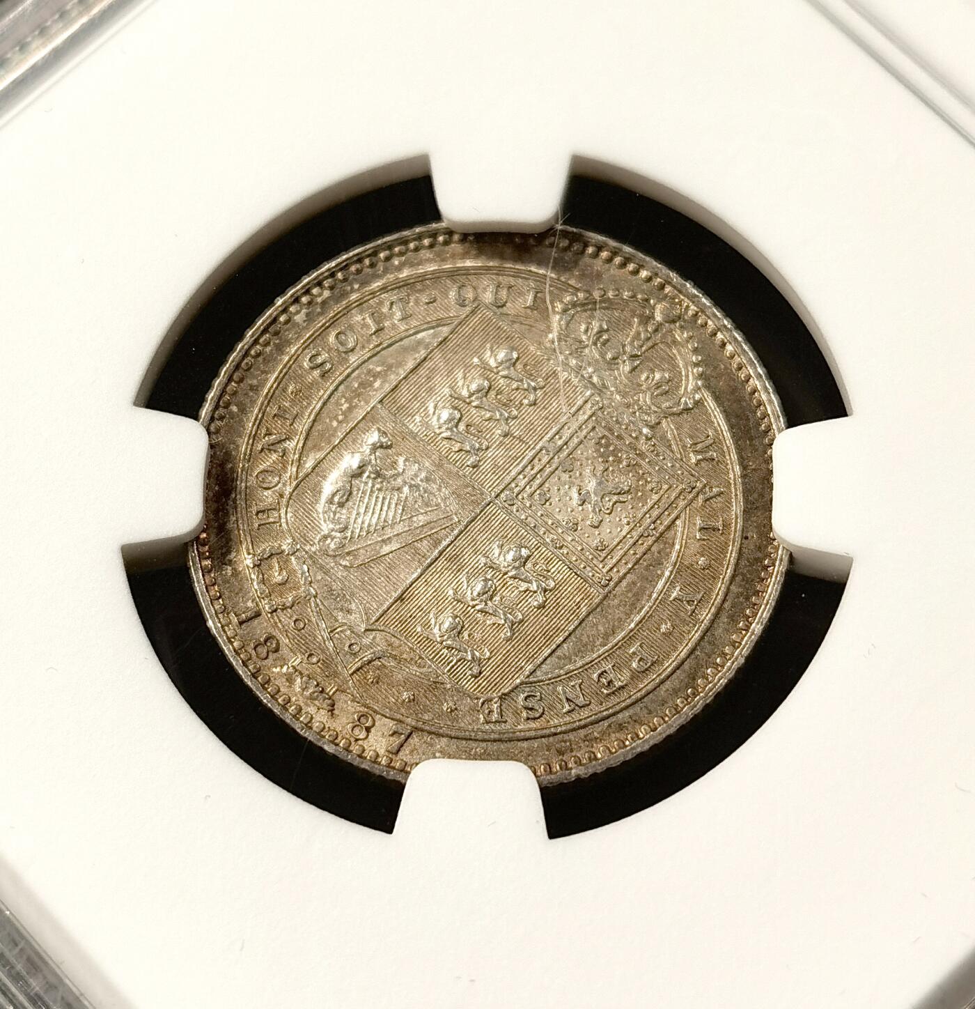 “福币呈祥”新年甄品场（直播拍卖）甄臻铺-世界币章拍卖（第50期），送拍享返佣金等优惠多多 NGC-MS65 英国 1887年 1S JUBILEE HEAD先令 银币 高冠维多利亚女王 双面淡彩金光充盈 深银包浆漂亮 难得高分