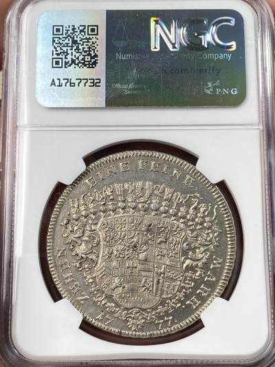 万国钱币拍卖第061期（马年首拍） NGC MS62 1777年德国勃兰登堡-安斯巴赫纹章大泰勒 拥有极其繁复纹章设计的18世纪德国泰勒 其淡包浆浮雕质感令人爱不释手