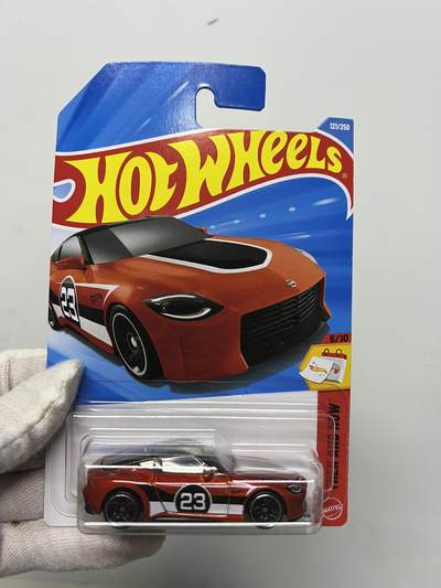 零元拍：风火轮吊卡 2023 Nissan z全新未拆  - 零元拍：风火轮吊卡 2023 Nissan z全新未拆 