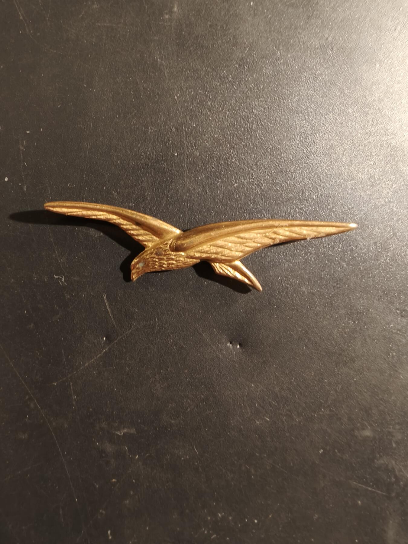 老王徽章第182期 法国空军帽徽