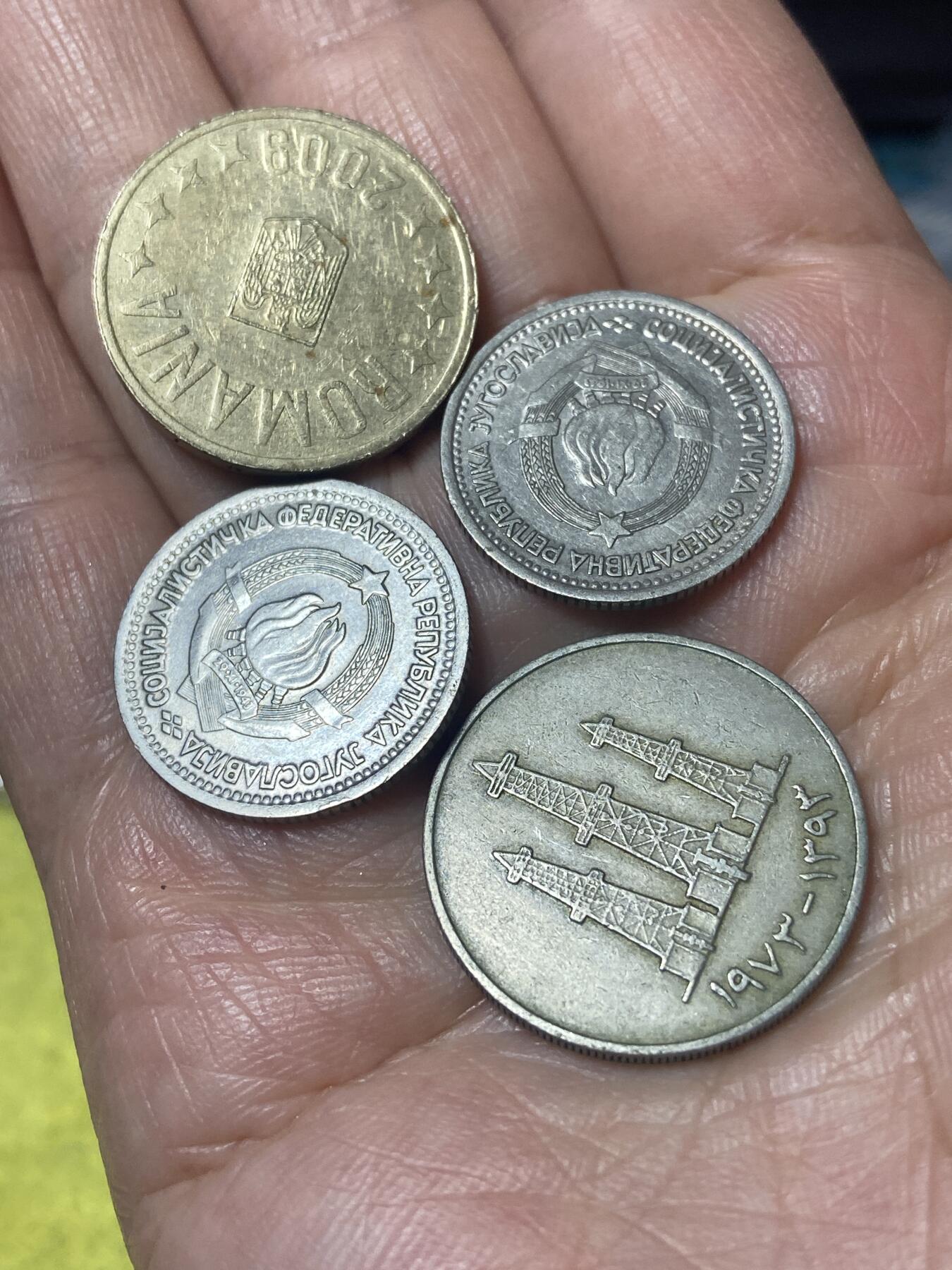 2026年第二十四场(总第一百九十三场）外国好品散币场(免佣金) 各国散币4枚：罗马尼亚🇷🇴2009年50巴尼，南斯拉夫1965年1第纳尔，