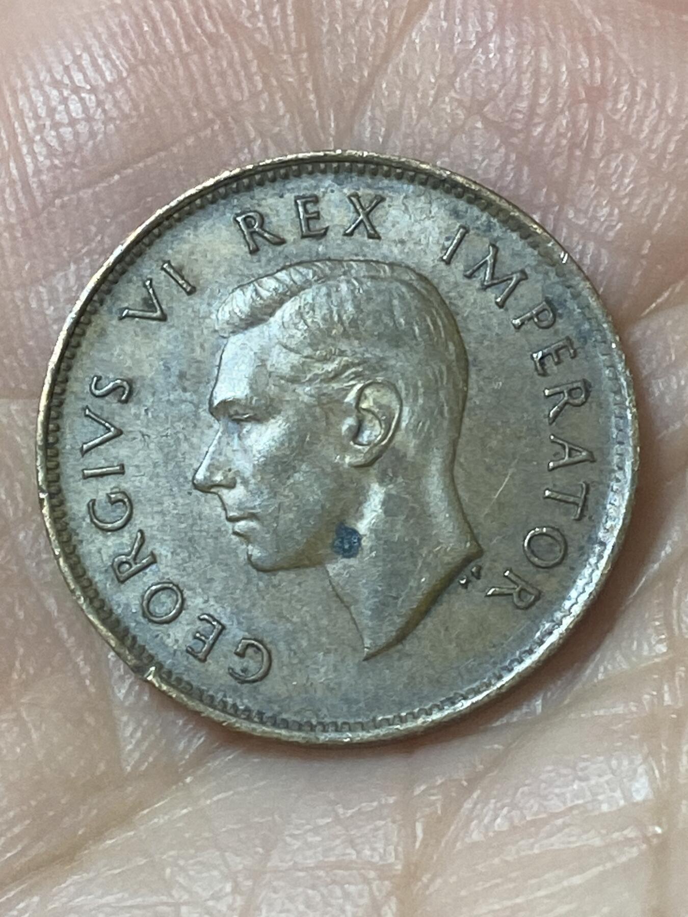 2026年第二十四场(总第一百九十三场）外国好品散币场(免佣金) 南非🇿🇦1943年1/4便士(等值1法新，乔治六世第一版)