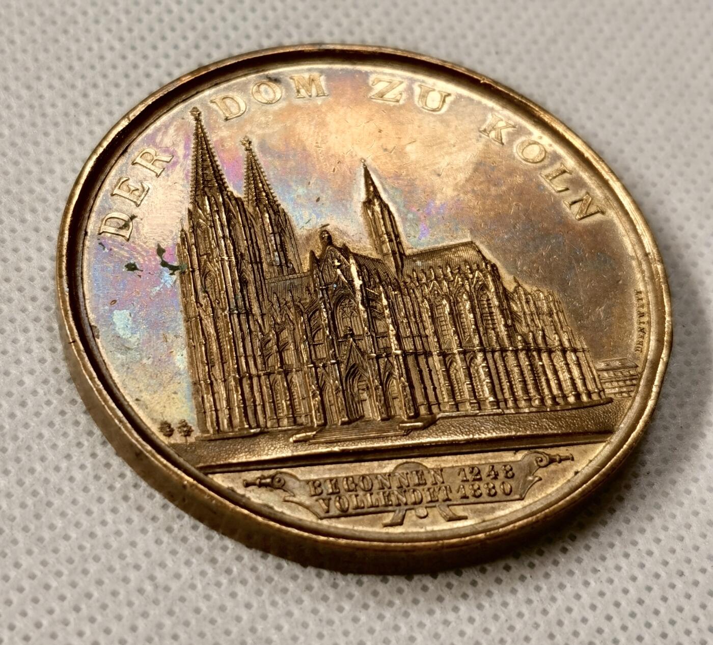 甄臻铺-世界币章拍卖（第51期），送拍享返佣金等优惠多多