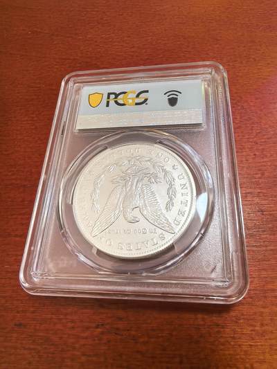 长老汇马年精选第十九场拍卖 2021 美国摩根1美元银币，PCGS MS70分，O记，百年标，首日标，P盒70分2022年成交价最高14000多元