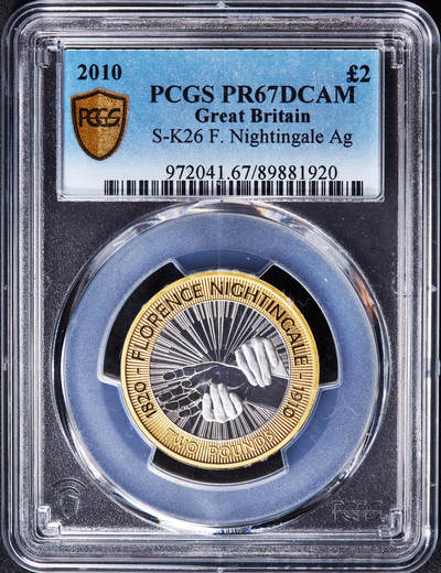 【俄甄集藏】马年新春第一拍 2026年(048)02-25星期三 晚 19:30 全场包邮 - 英国2010年纪念世界第一位女护士弗洛伦斯·南丁格尔逝世100周年2镑双色精制银币，PCGS PR67DC，重12克，925银，发行量5117枚，少见品种