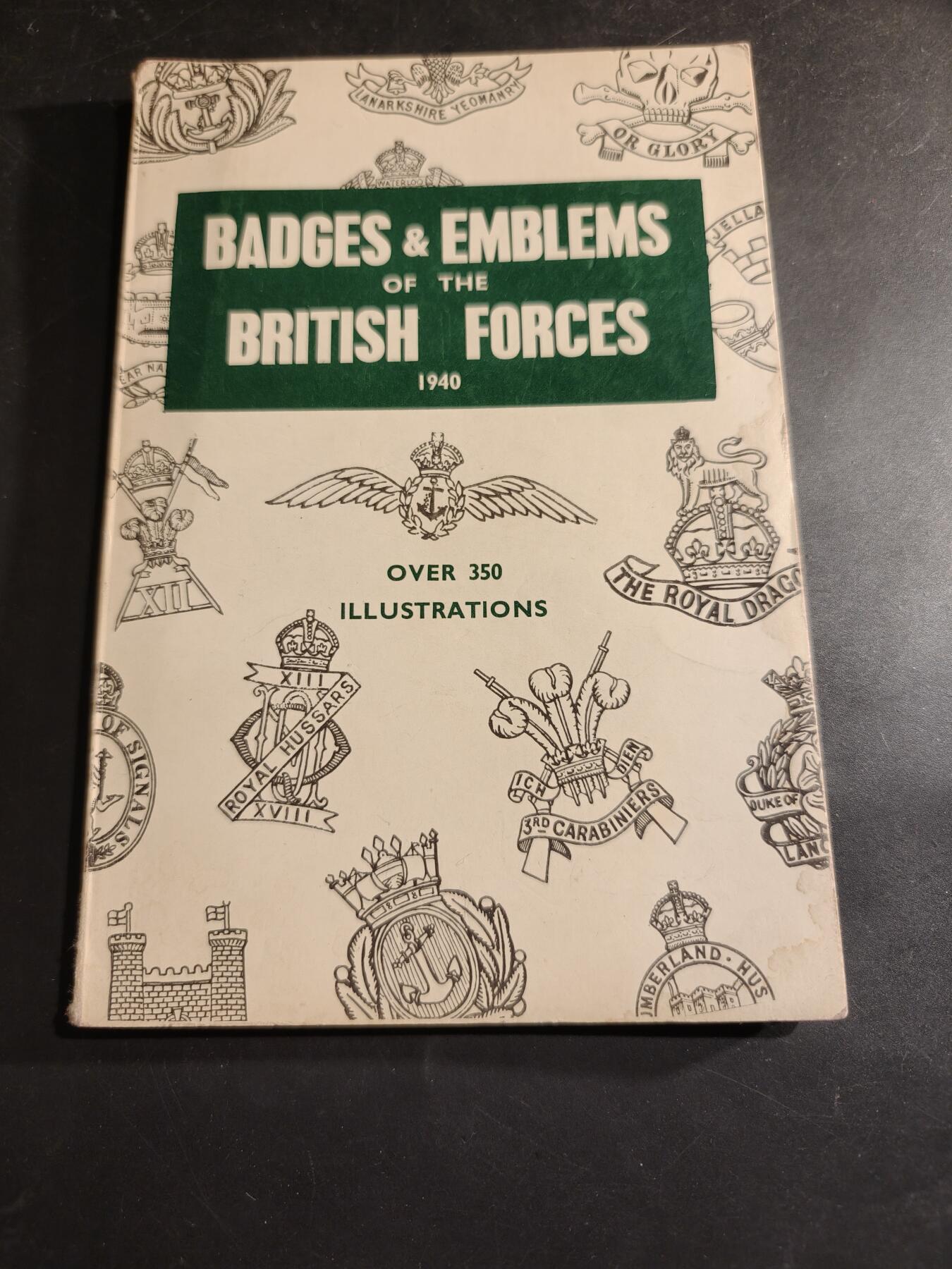 老王徽章第182期 《英国武装力量二战时期帽徽与证章图解》   62页    350余种单位介绍