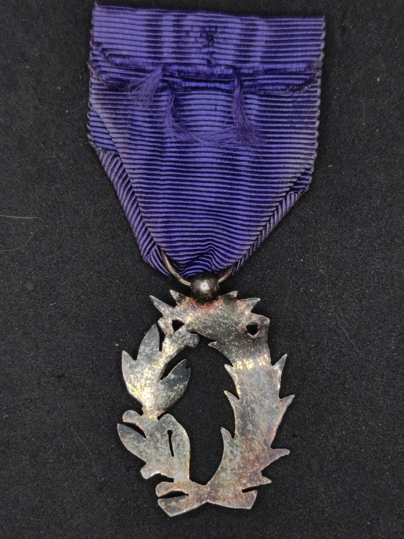 凯旋世界勋赏（第22期新年大拍）（欢迎送拍）（对拍品有疑问请询问客服，不接受到手刀，出价默认拍品品相。请认真阅读拍卖规则！出价默认已认可！）（收到货请录制开箱视频，无视频概不处理问题。）