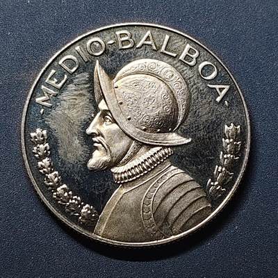 【全场包邮】纯粹捡漏拍502场 - 巴拿马1974年1/2巴波亚精制币