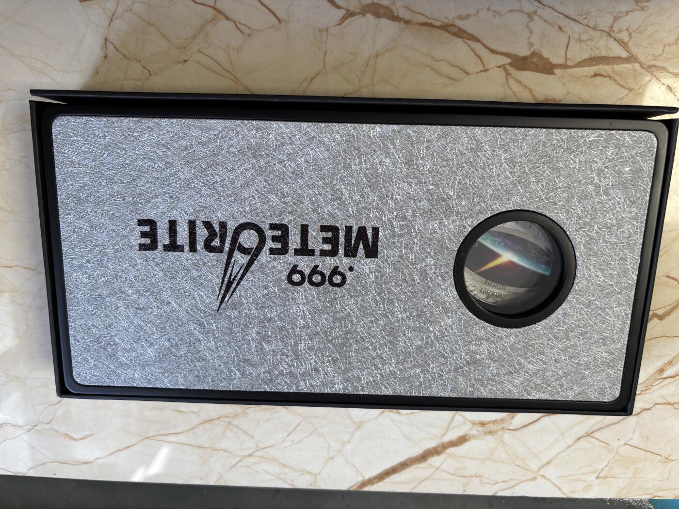 第191期拍卖 纽埃2021年Seymchan全陨石彩色1盎司纪念币，SEYMCHAN陨石，发行826枚