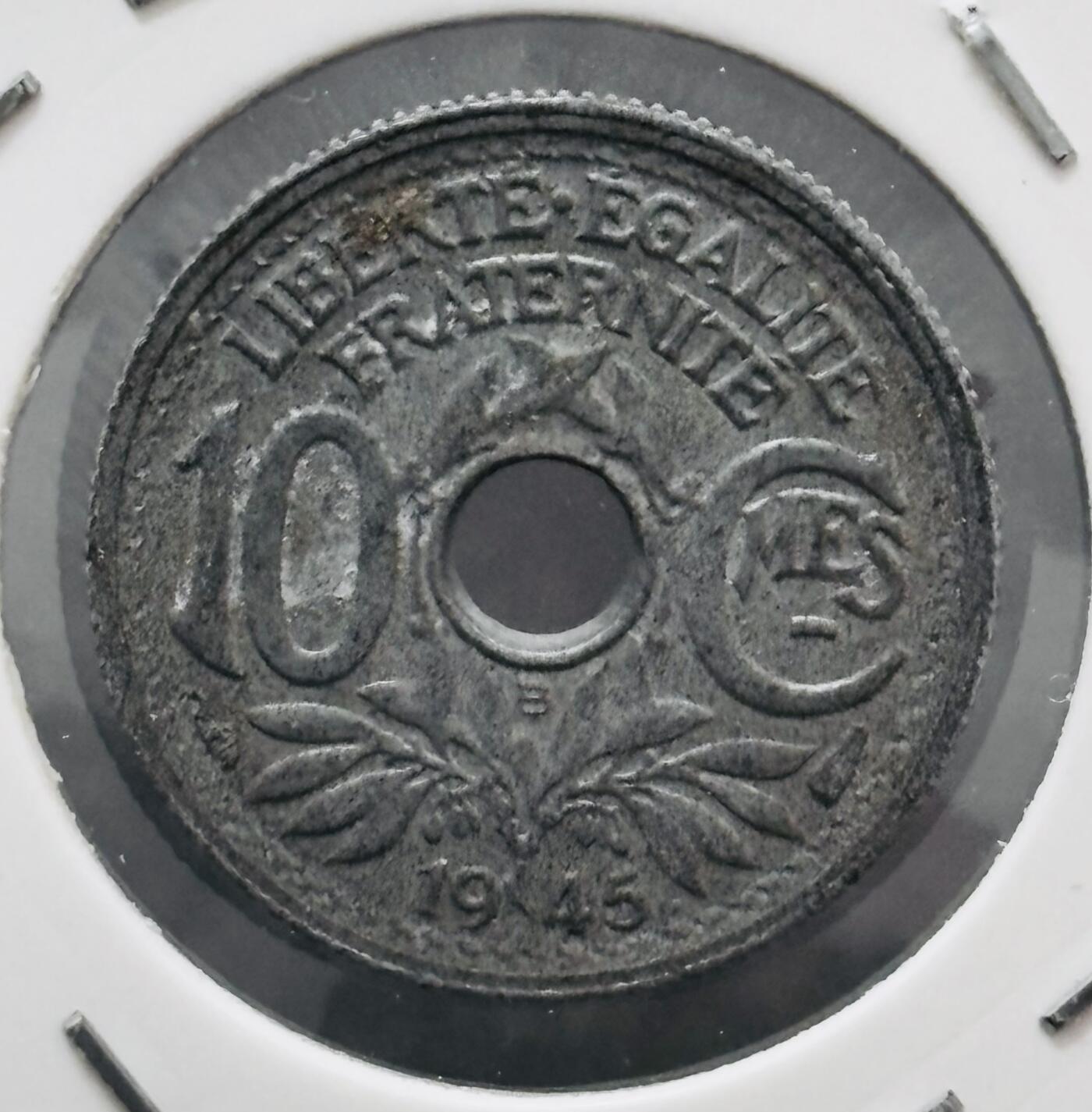 【金马踏春，泉马奔腾】2026 年新年贺岁场，（定于年初五接财神截拍）祝各位老板马到成功，马上有钱，愿岁岁平安喜乐顺遂 少见近乎未流通状态极美品，1945 年法国 10 分锌币 B 版，第五版本，只发行两年，二战前后过渡币