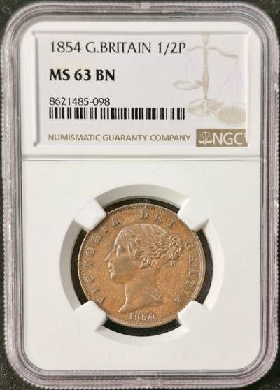 “福币呈祥”新年甄品场（直播拍卖）甄臻铺-世界币章拍卖（第50期），送拍享返佣金等优惠多多 - NGC-MS63BN 英国1854年维多利亚1/2便士铜币 小维头像品相很好
