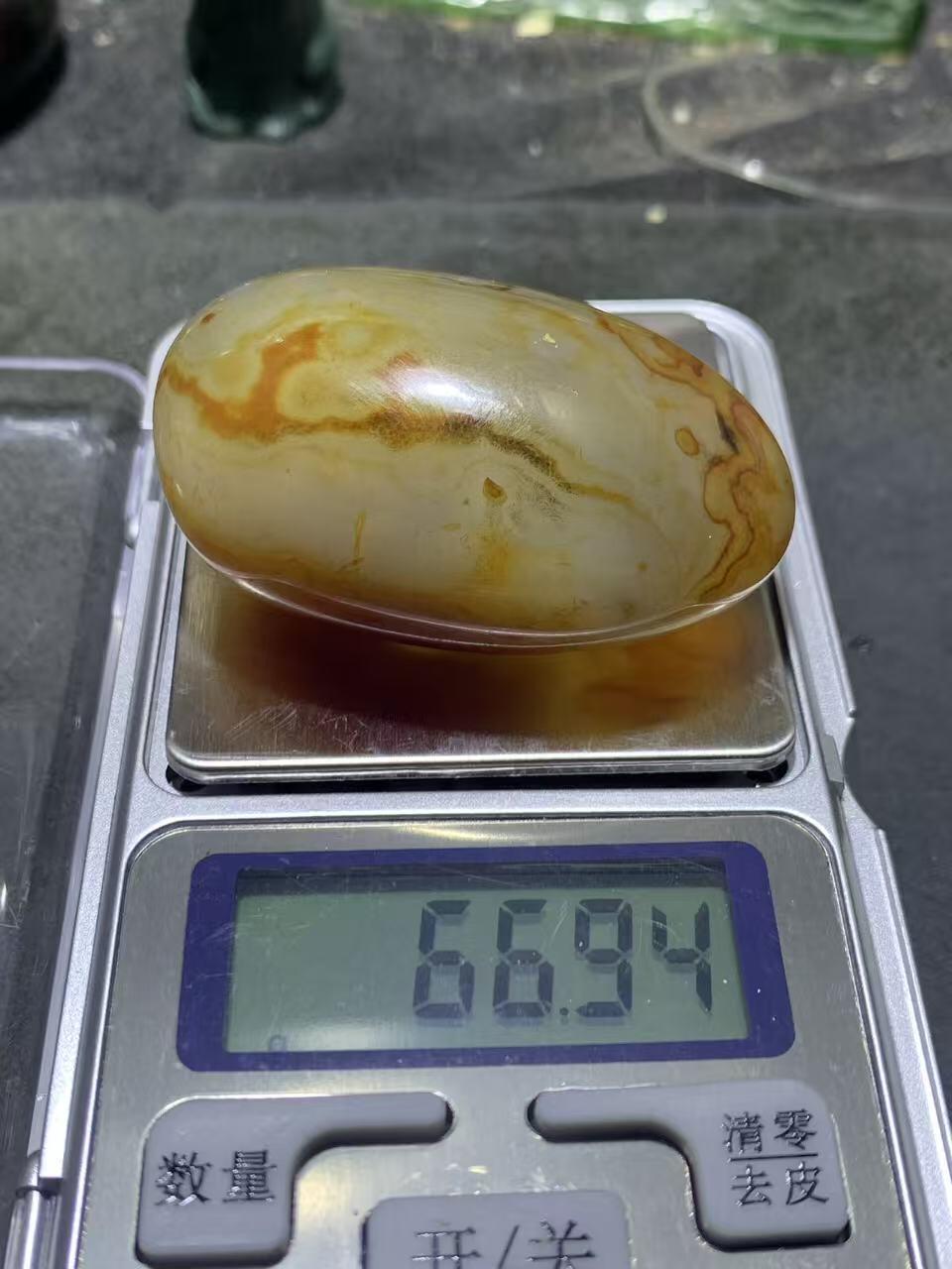 放福利！精美缠丝玛瑙原石一块！