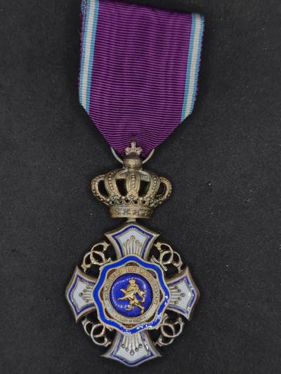 凯旋世界勋赏（第22期新年大拍）（欢迎送拍）（对拍品有疑问请询问客服，不接受到手刀，出价默认拍品品相。请认真阅读拍卖规则！出价默认已认可！）（收到货请录制开箱视频，无视频概不处理问题。） - 比利时雄狮勋章