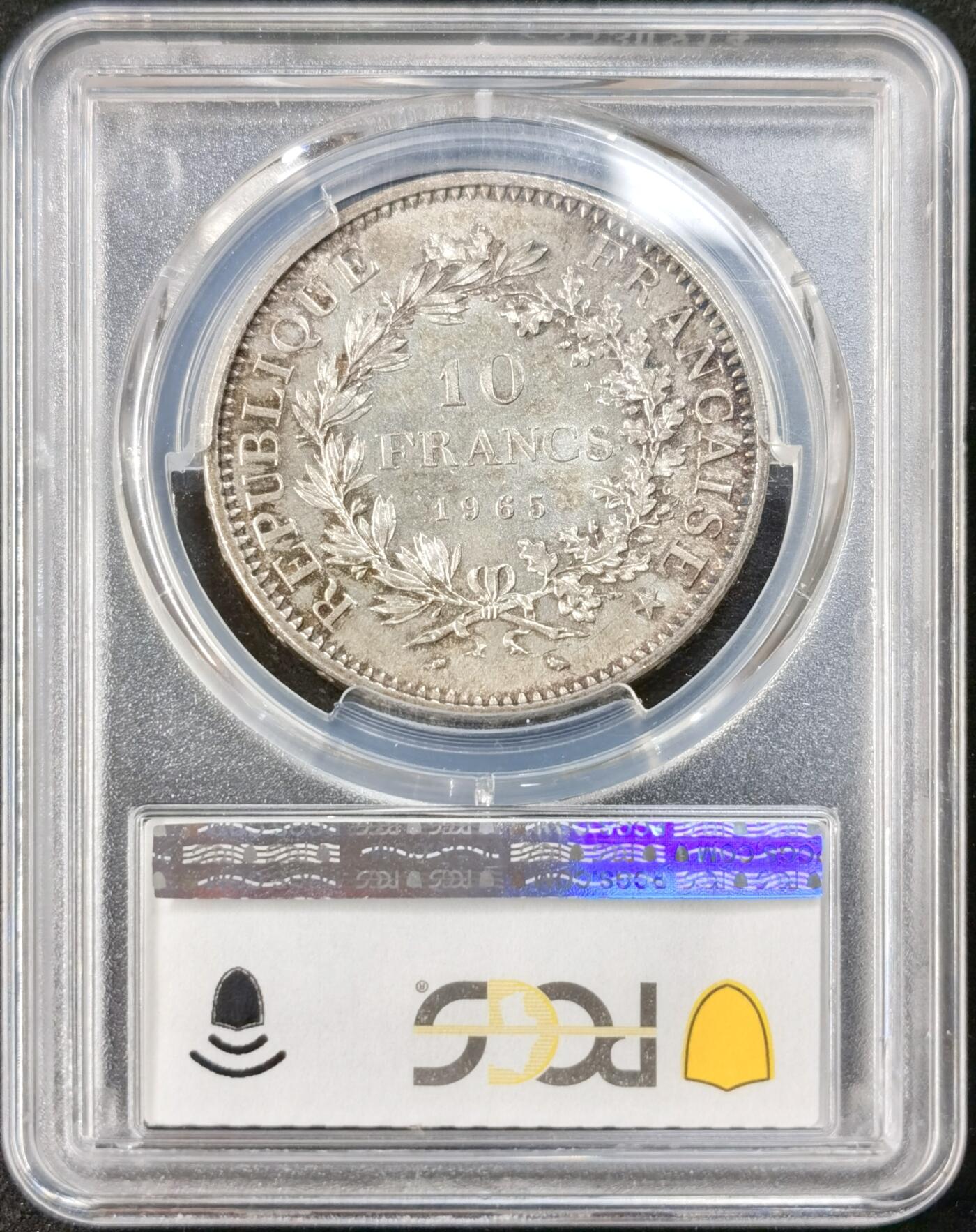 “福币呈祥”新年甄品场（直播拍卖）甄臻铺-世界币章拍卖（第50期），送拍享返佣金等优惠多多 PCGS-MS66 法国 1965年 10法郎 大力神 银币 25g  盒子标1970年 深银包浆 无法拒绝的经典品种