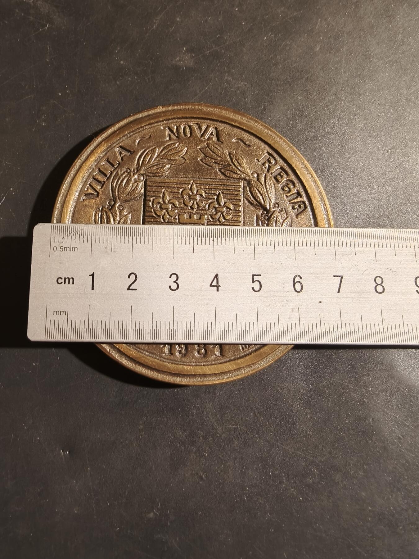 老王徽章第182期