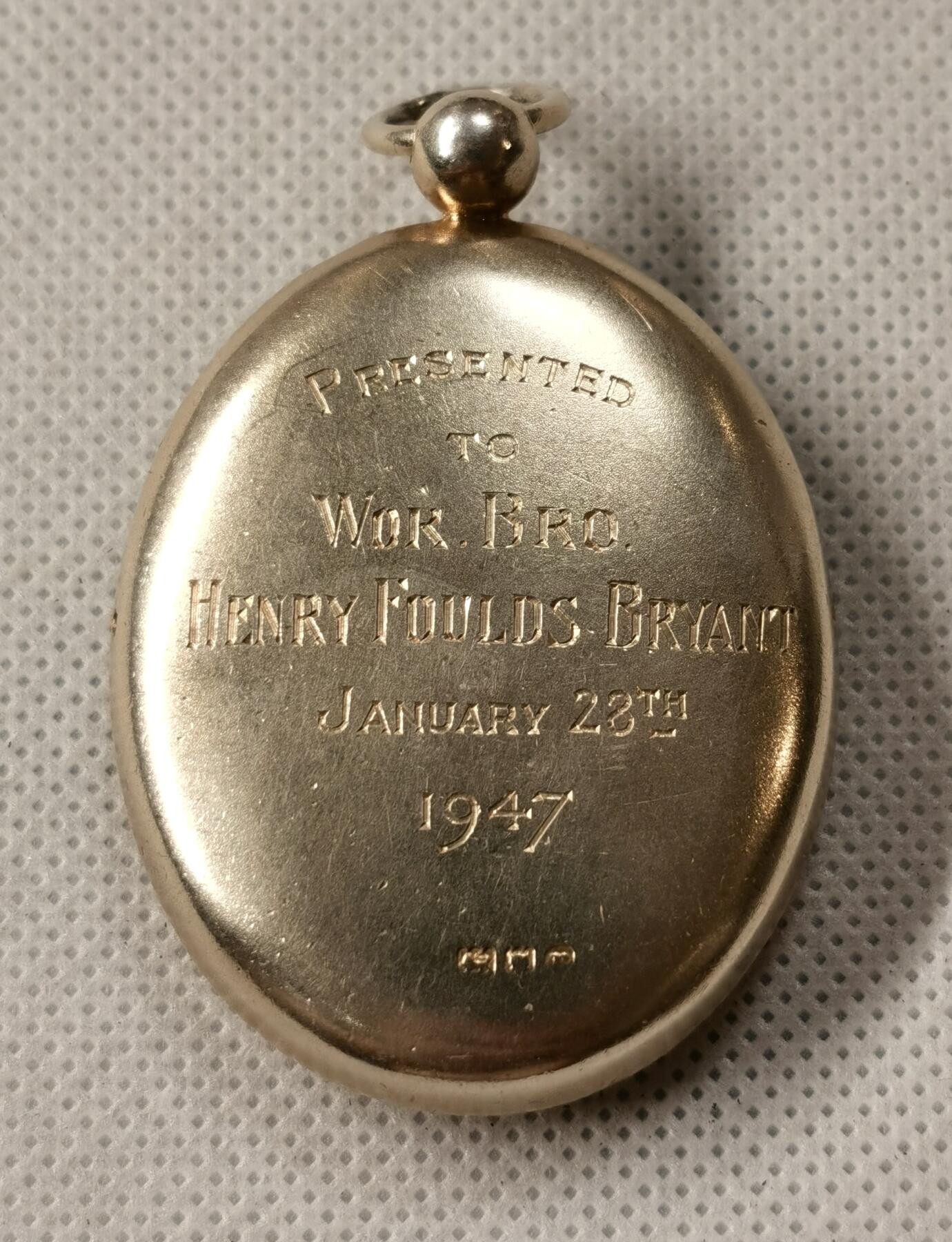 甄臻铺-世界币章拍卖（第51期），送拍享返佣金等优惠多多