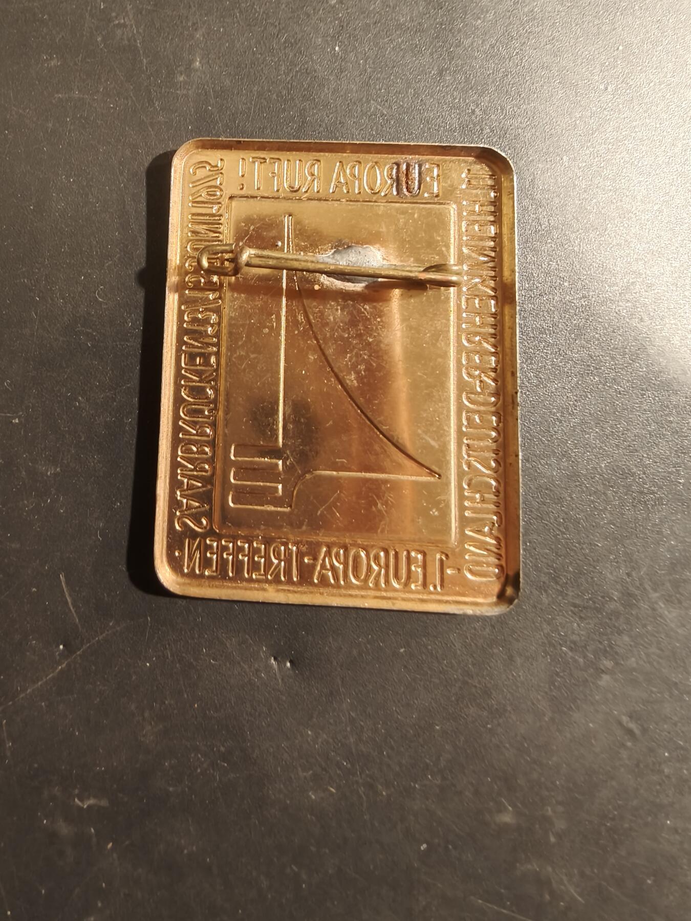 老王徽章第182期 德国1975年萨尔布吕肯归国者大会证章