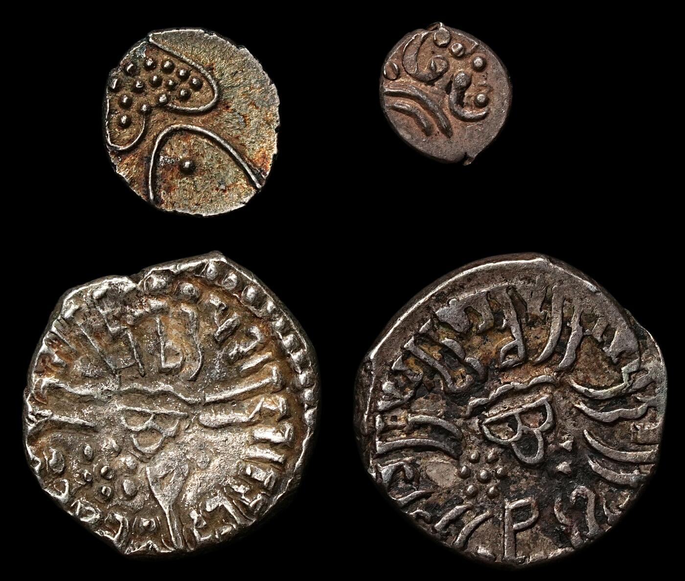 修遠堂世界钱币第105期，马年首拍 古印度打制银币4枚，总重5.02g