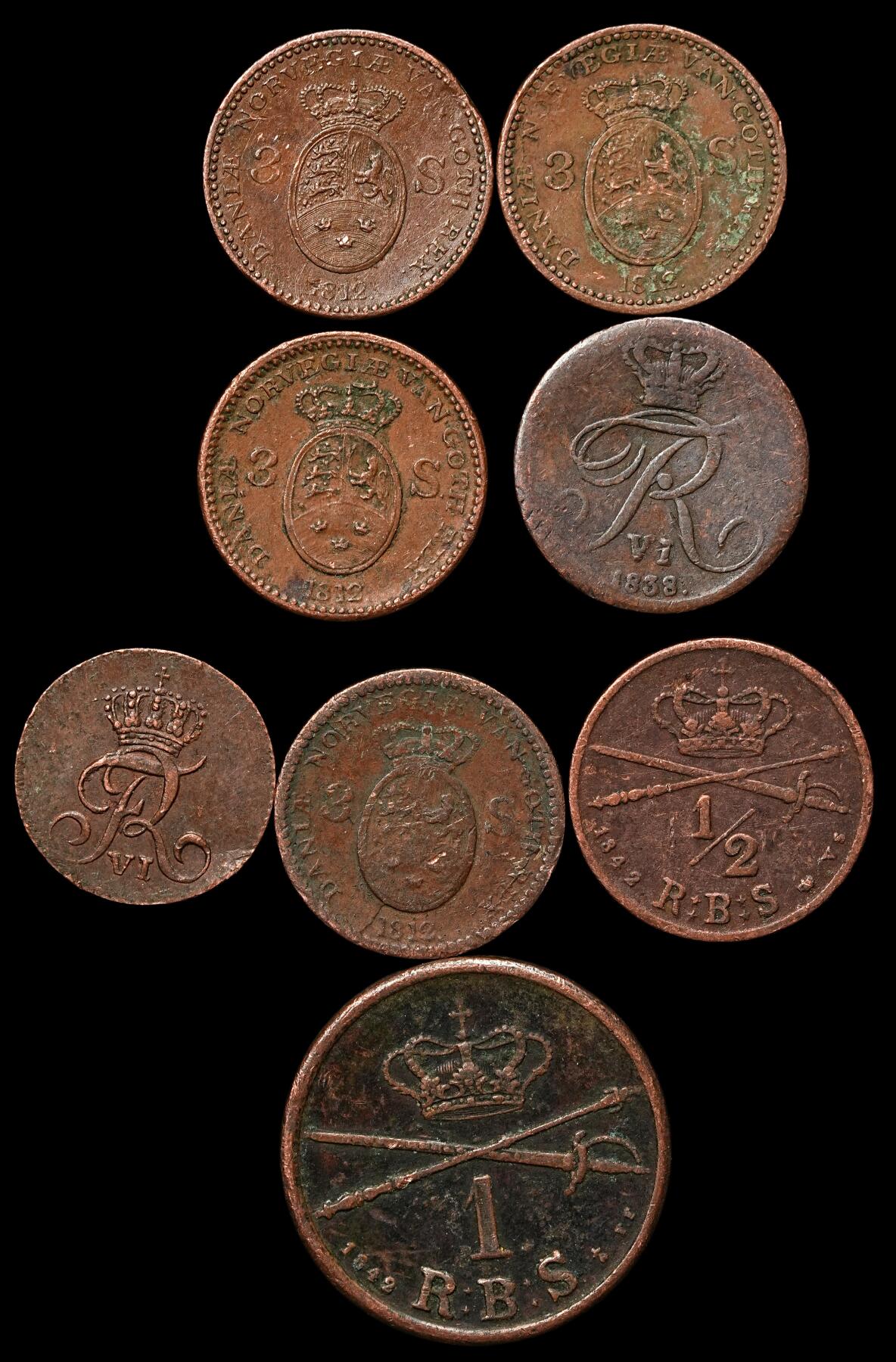 修遠堂世界钱币第105期，马年首拍