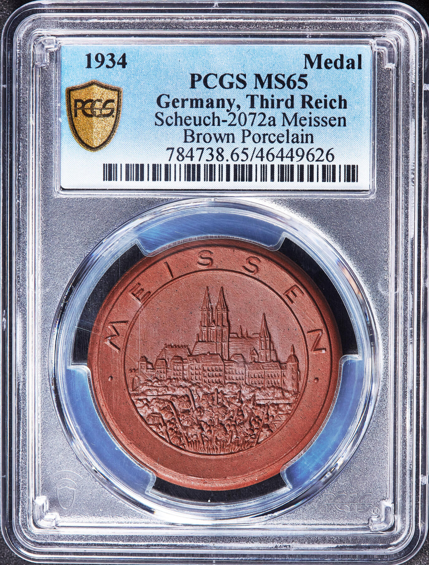 【俄甄集藏】马年新春第一拍 2026年(048)02-25星期三 晚 19:30 全场包邮 德国第三帝国1934年新人民法院成立陶瓷纪念章，PCGS MS65，梅森陶瓷厂造，少见品种，季军，原图联系客服或至官网查询