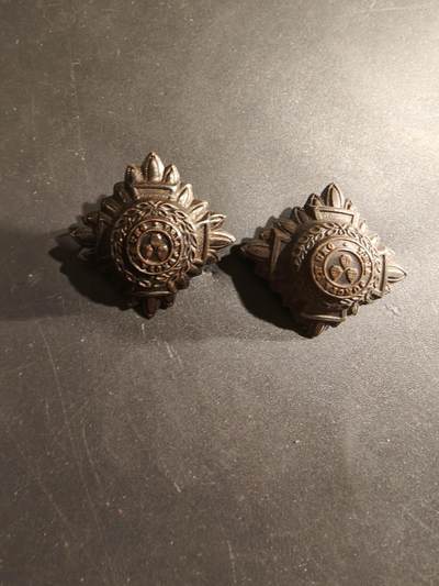 老王徽章第182期 - 英国军衔配饰一组     巴斯星    一战时期