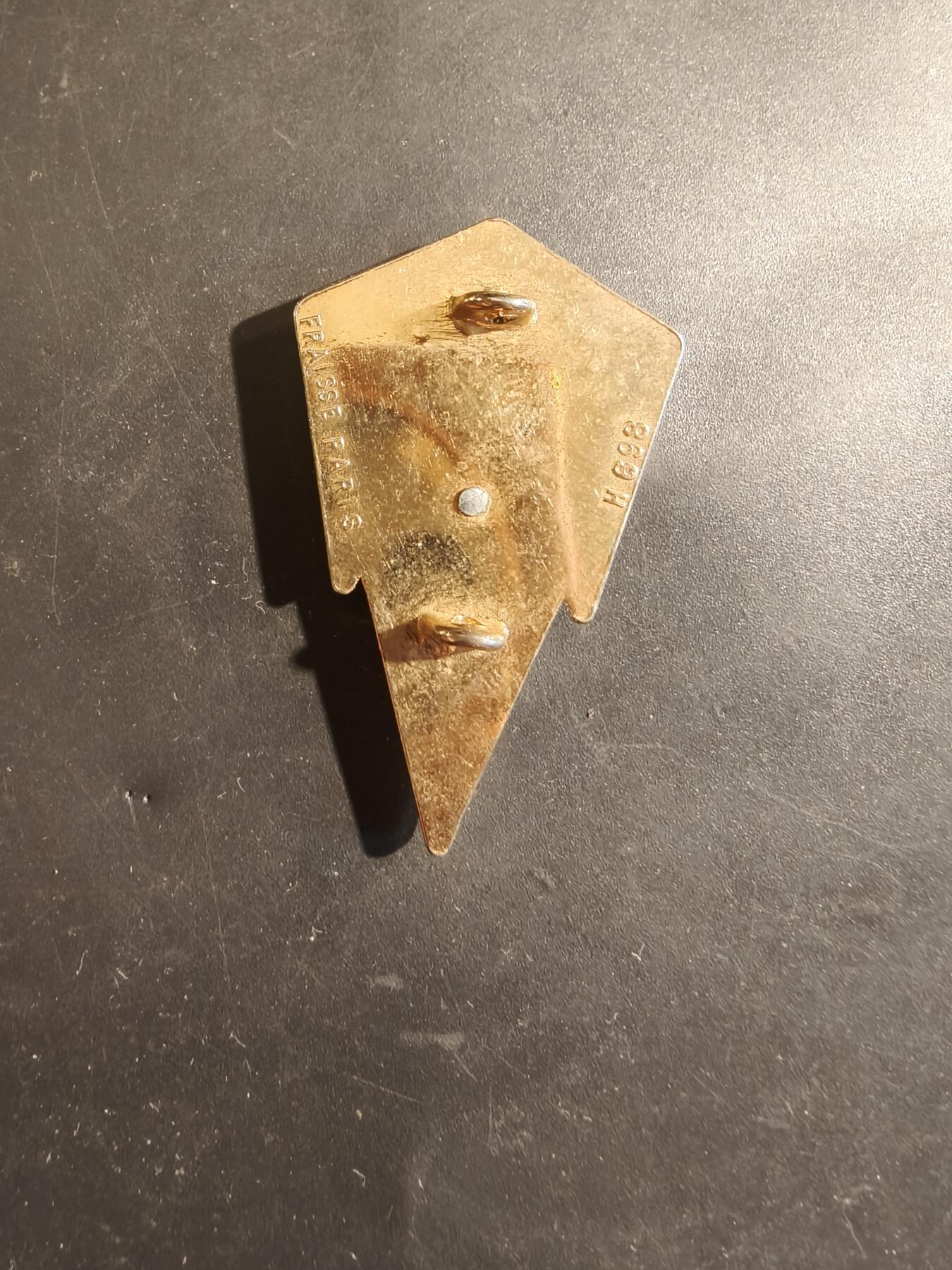 老王徽章第182期 法国陆军第8通信团证章