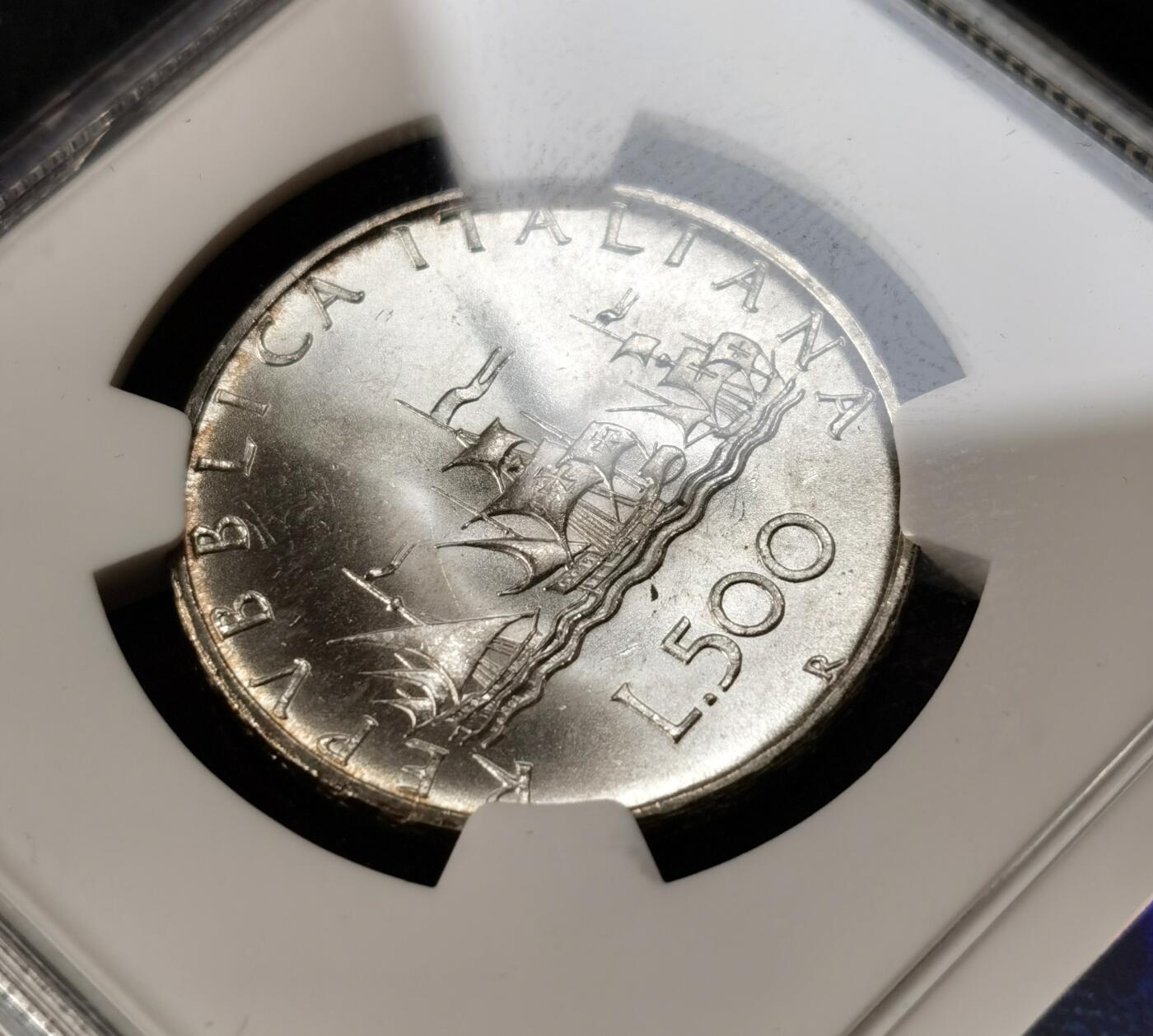 甄臻铺-世界币章拍卖（第51期），送拍享返佣金等优惠多多