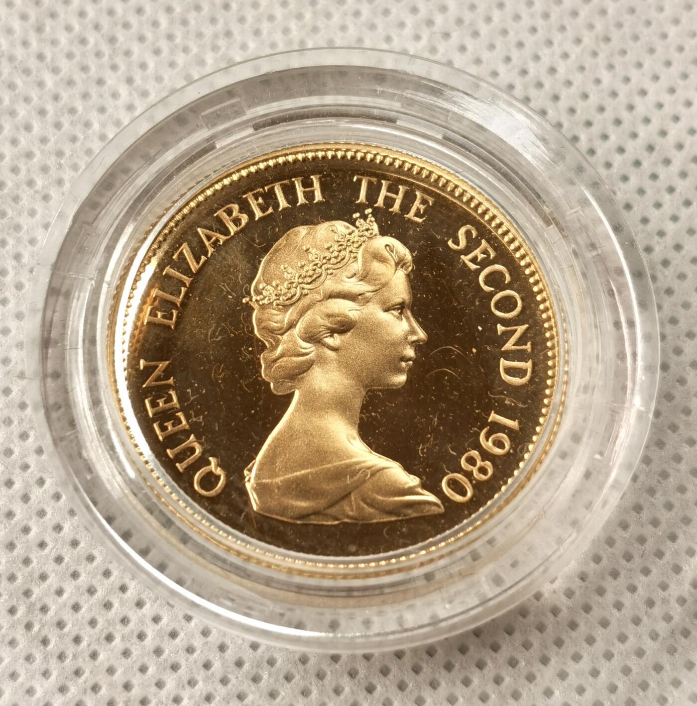 “福币呈祥”新年甄品场（直播拍卖）甄臻铺-世界币章拍卖（第50期），送拍享返佣金等优惠多多 英属香港 1980年 1000港元 猴年精制币原盒 金币 15.98g 916金