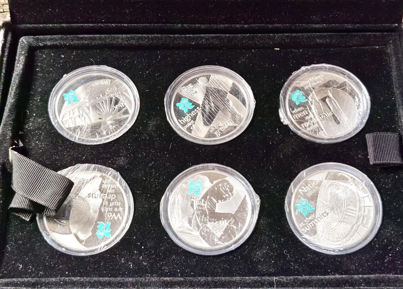 “福币呈祥”新年甄品场（直播拍卖）甄臻铺-世界币章拍卖（第50期），送拍享返佣金等优惠多多