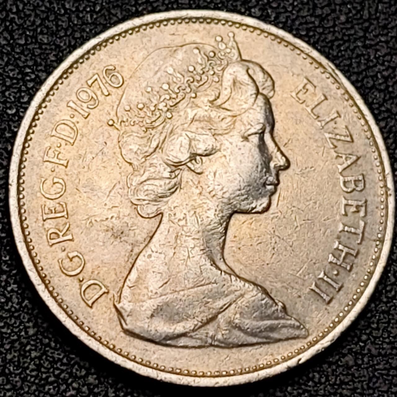 泉币菌-第188场- 迎情人节专场 本场拍品多 请提前出价（本周五和之前拍的 2月14日发货） 英国大镍币 英国1976年 10便士铜镍币 28.5mm 伊丽莎白二世女王 皇冠狮子