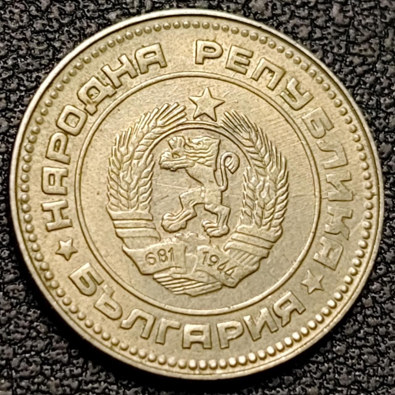 泉币菌-第188场- 迎情人节专场 本场拍品多 请提前出价（本周五和之前拍的 2月14日发货）