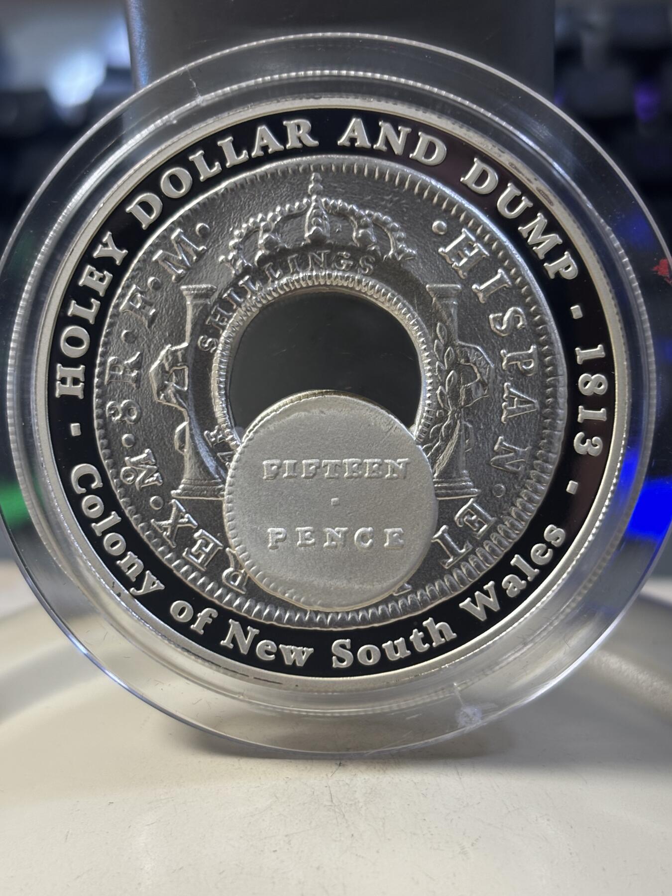 第191期拍卖 澳大利亚2003年历史货币系列子母币仿古镂空银币，999银，发行14203枚