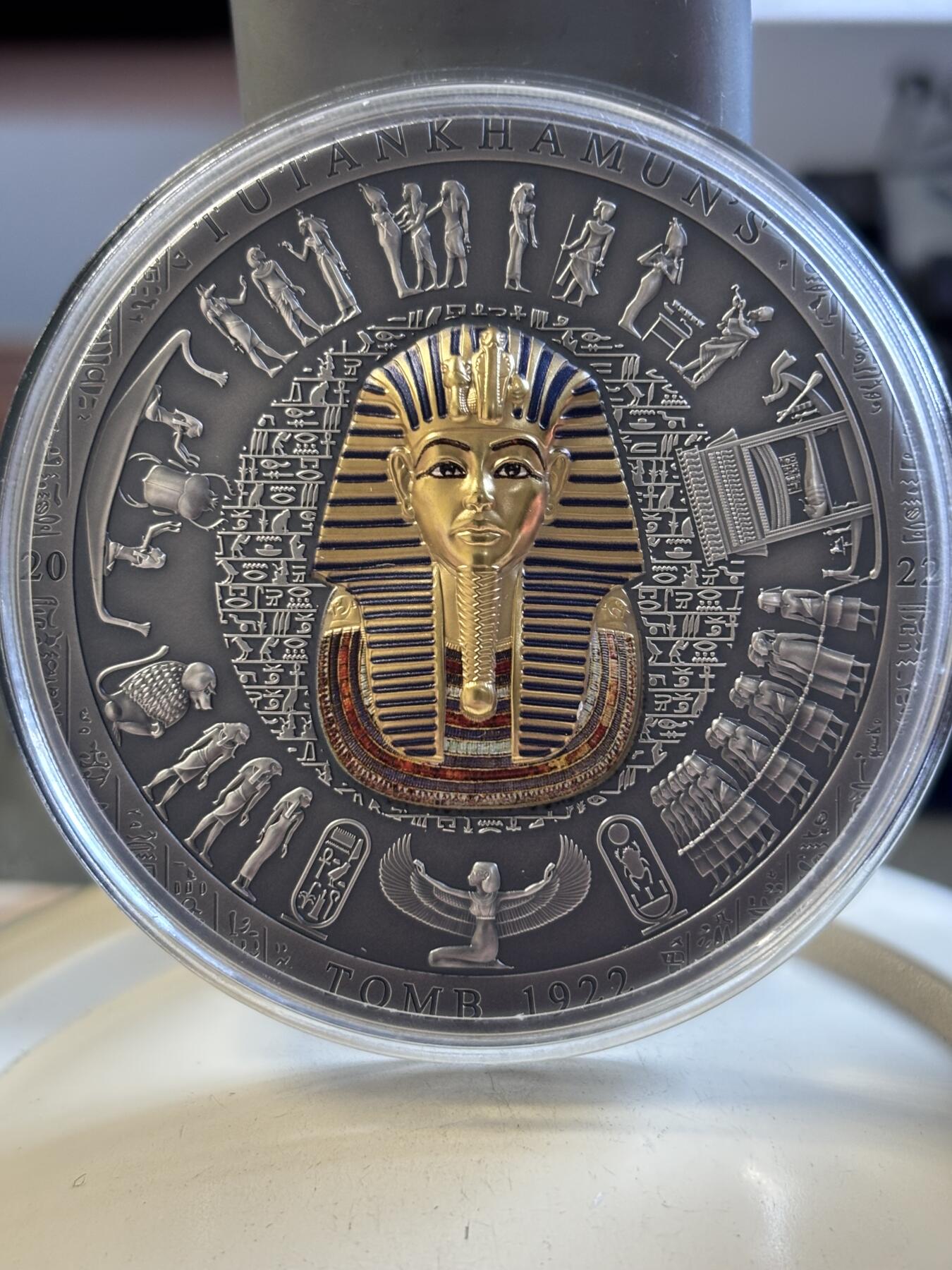 第191期拍卖 库克2022年考古系列图坦卡蒙墓3盎司仿古彩色银币，999银，发行99枚