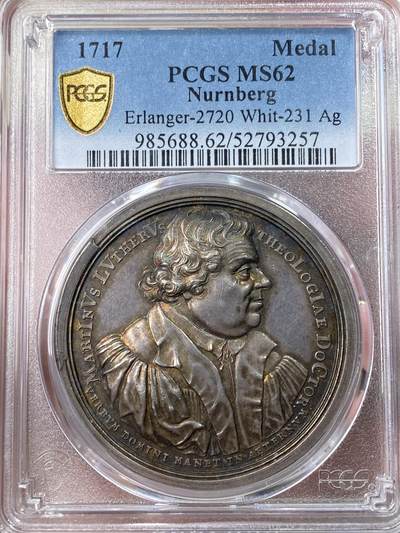 万国钱币拍卖第061期（马年首拍） PCGS MS62 1717年德国纽伦堡宗教改革200周年纪念大银章 正面宗教领袖马丁·路德高浮雕侧相 背面宗教女神跪像手持圣经面向耶和华之光 罕见早期新教改革品种 高浮雕欧陆五彩收藏级 PC唯一冠军分