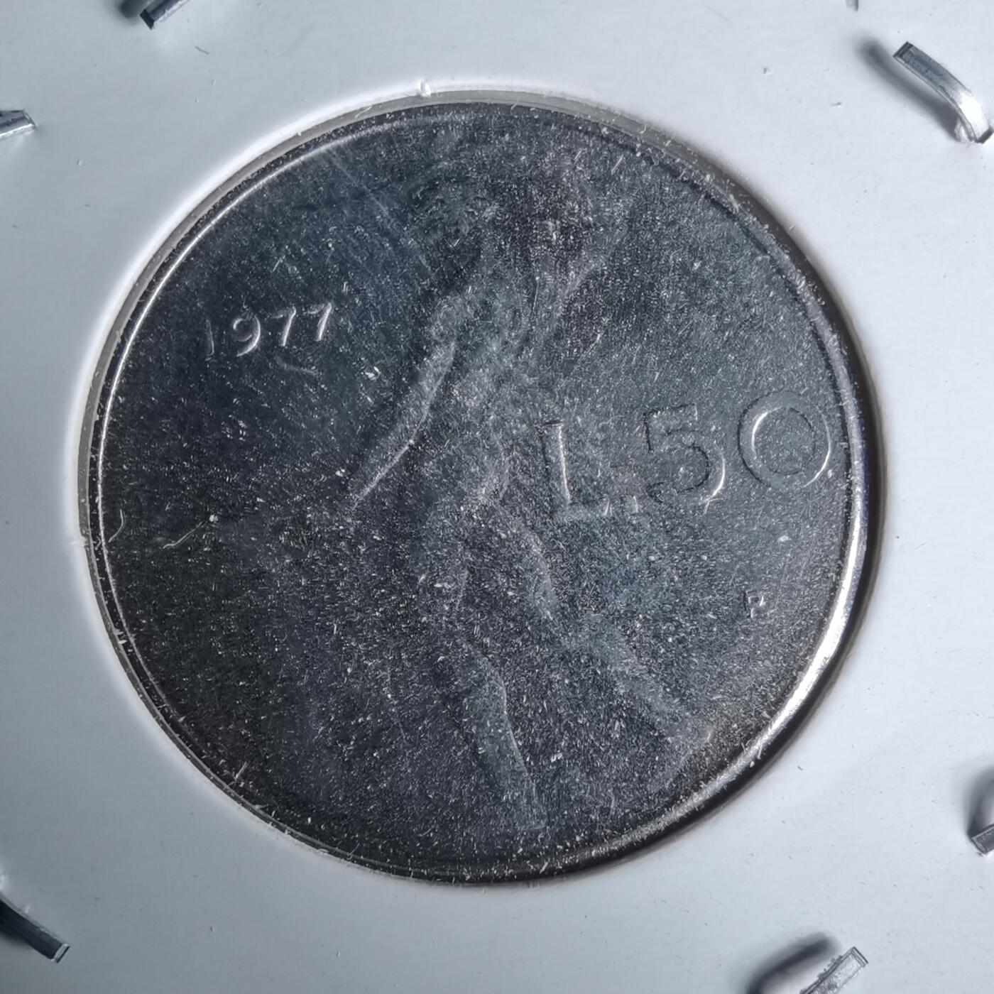 沼泽如烟--第993场 意大利1977年50里拉