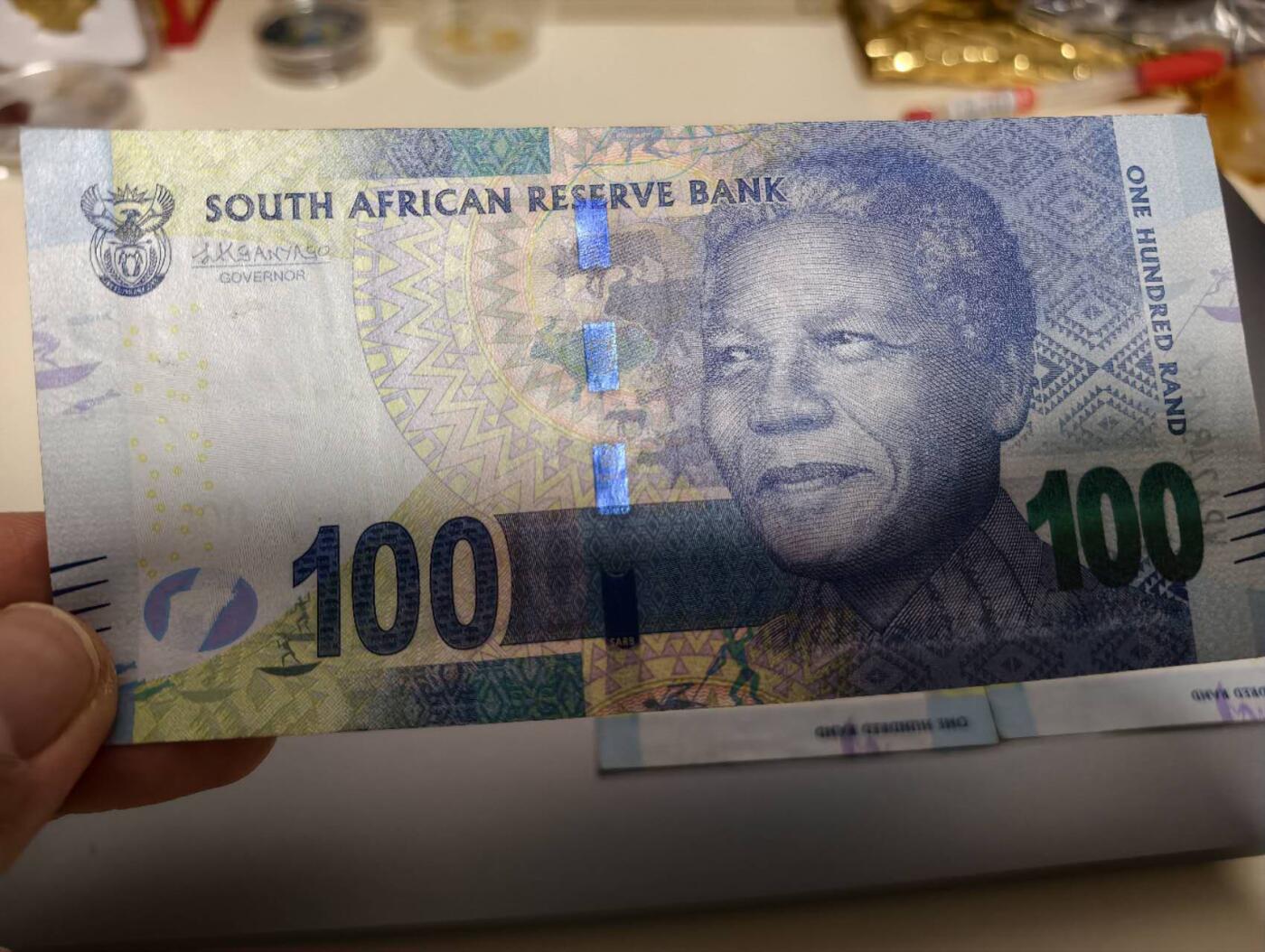 春节钱币瓷器清货捡漏拍场