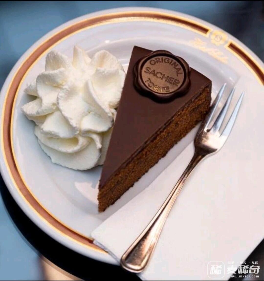 2026年第二十四场(总第一百九十三场）外国好品散币场(免佣金) 少见–奥地利🇦🇹1964年维也纳萨赫酒店新年幸运纪念章(该酒店制作的萨赫蛋糕闻名全球)