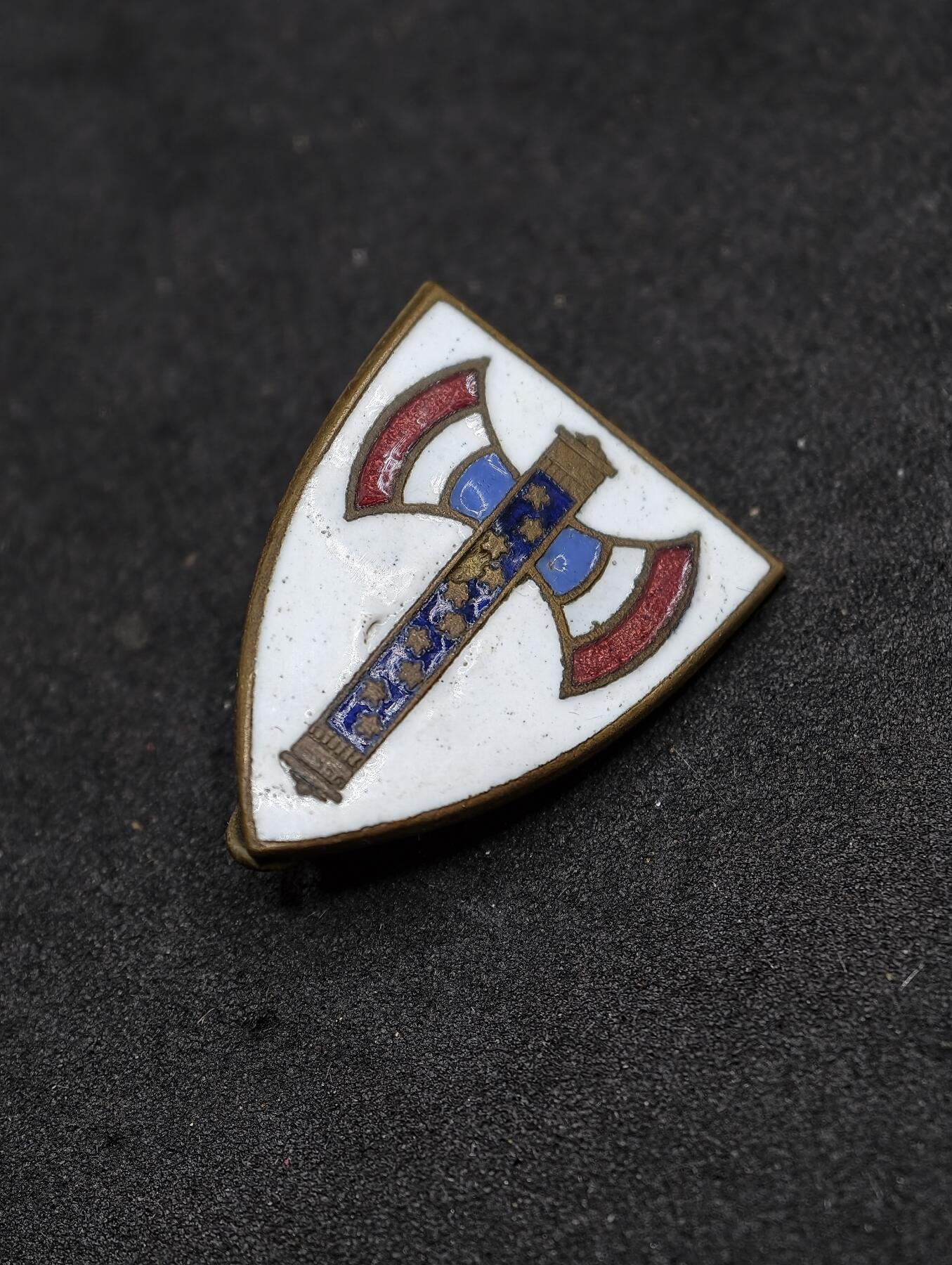 凯旋世界勋赏（持续上新中）（第22期新年大拍）（欢迎送拍）（对拍品有疑问请询问客服，不接受到手刀，出价默认拍品品相。请认真阅读拍卖规则！出价默认已认可！）（收到货请录制开箱视频，无视频概不处理问题。）