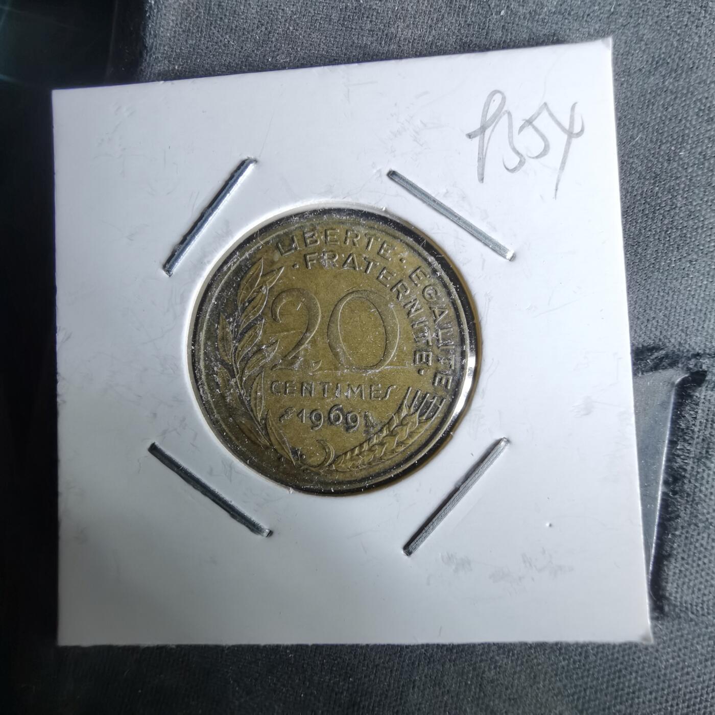 沼泽如烟--第993场 法国1969年20分