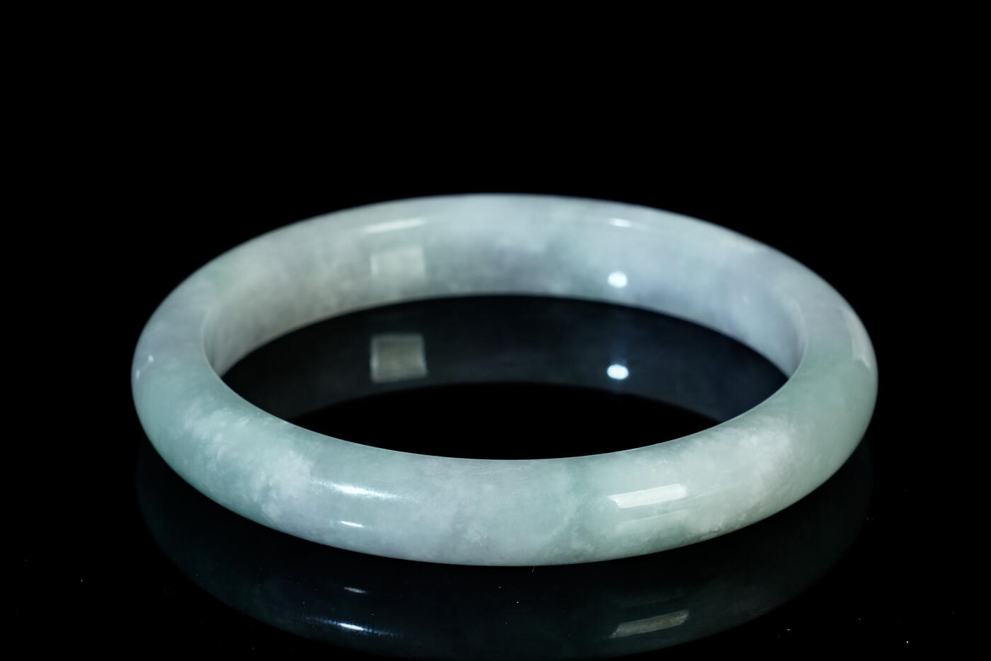 上海都达杂项专场三十一【全场包邮】  天然冰糯种绿花翡翠手镯89-48