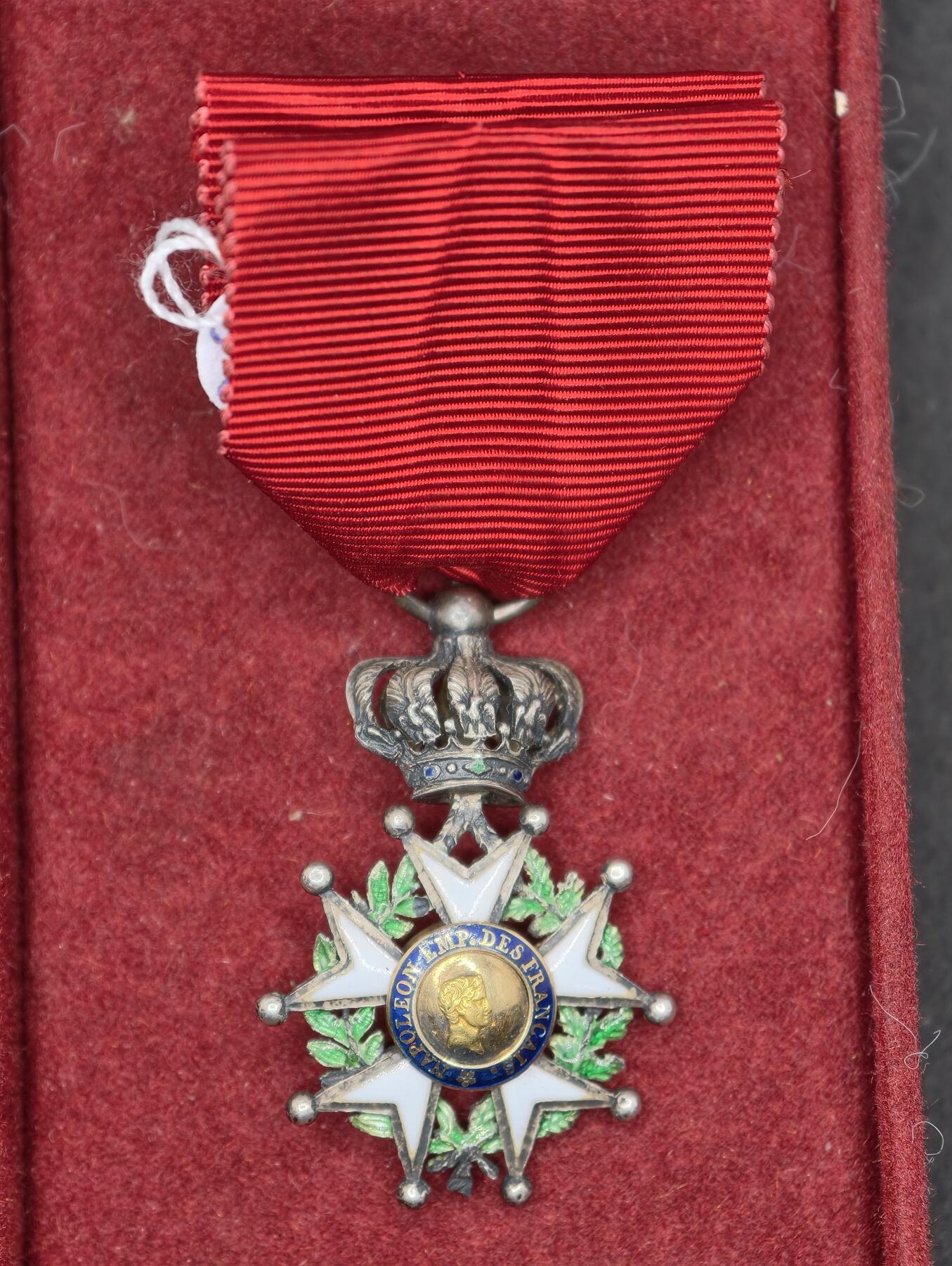 凯旋世界勋赏（第22期新年大拍）（欢迎送拍）（对拍品有疑问请询问客服，不接受到手刀，出价默认拍品品相。请认真阅读拍卖规则！出价默认已认可！）（收到货请录制开箱视频，无视频概不处理问题。）