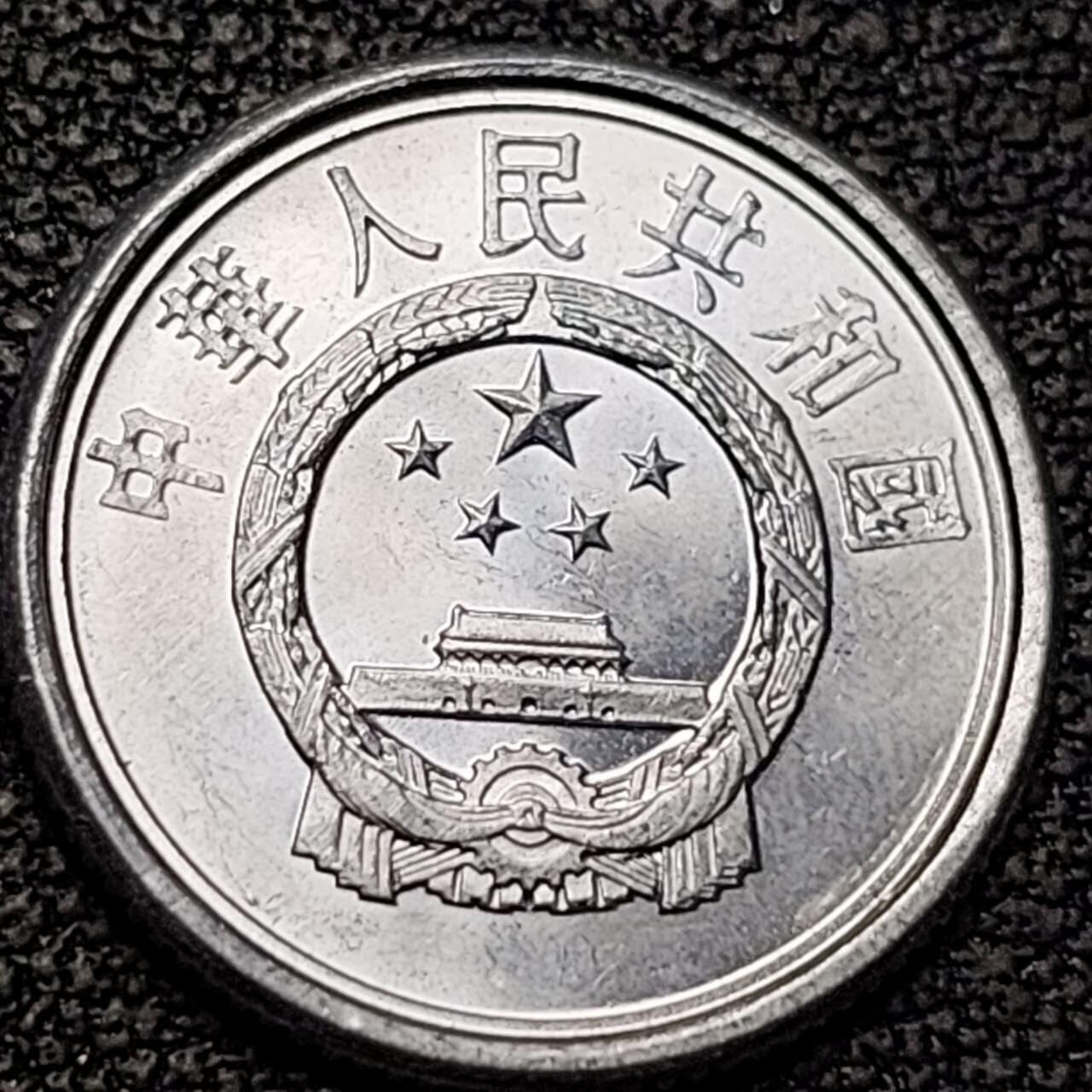 泉币菌-第188场- 迎情人节专场 本场拍品多 请提前出价（本周五和之前拍的 2月14日发货）